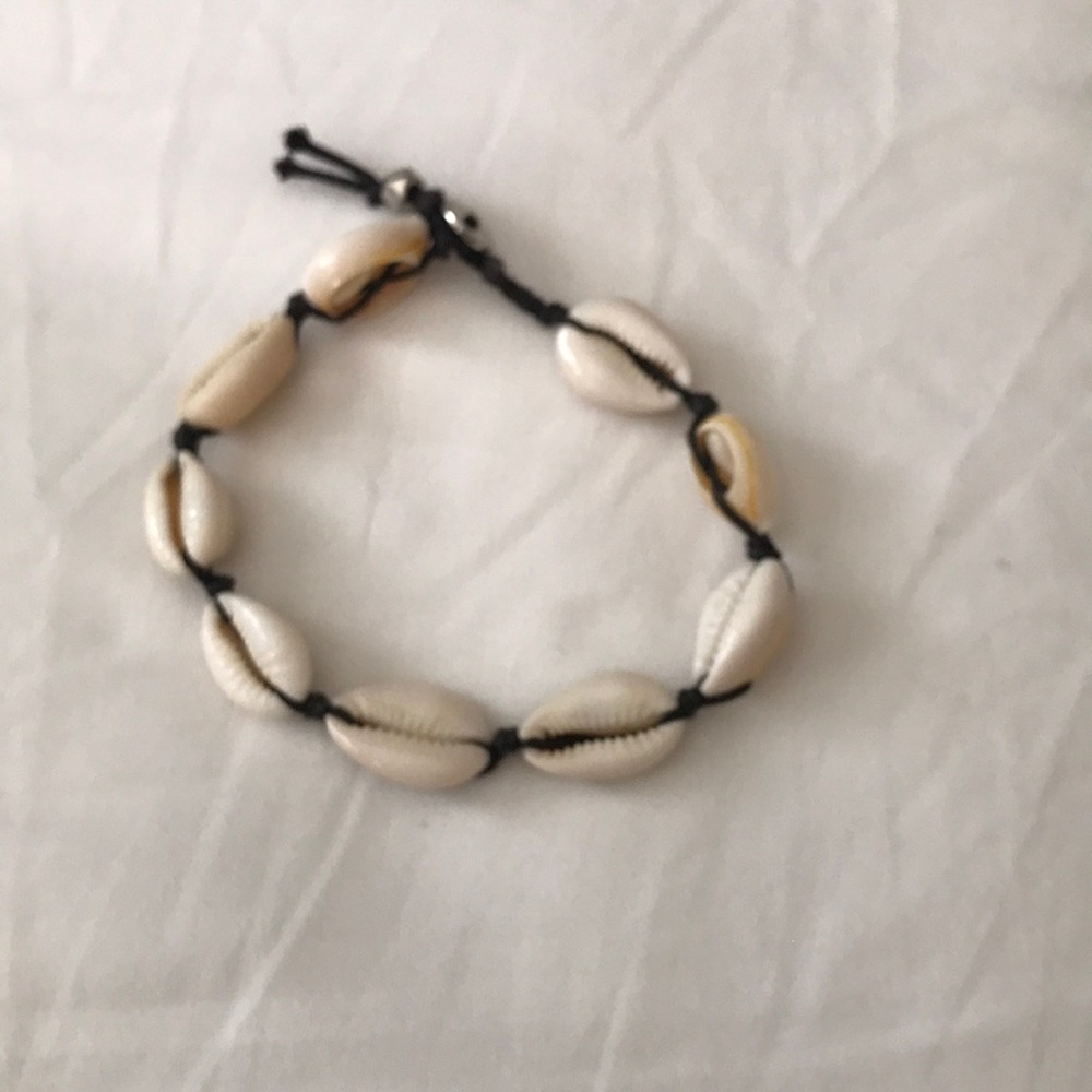 Shell anklet